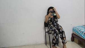 I’m in the mood to fuck and I’m alone at home