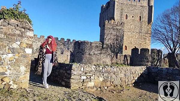 OUTDOOR PUBLIC BJ CUM IN MOUTH BOOBS BOUNCING IN A CASTLE