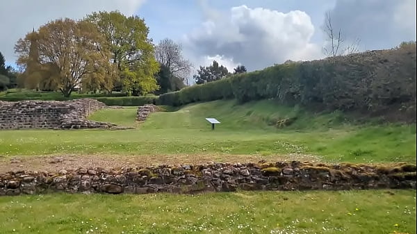 I found myself in a Roman exercise hall on my run this morning.I’m now heading for Coventry to pick up teddy bears and sh…