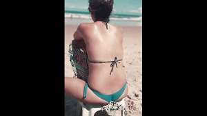 Helena de Tróia em um dia na praia