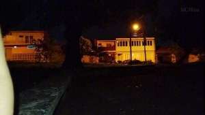 MC Akira Se Masturbando Na Praça Pública