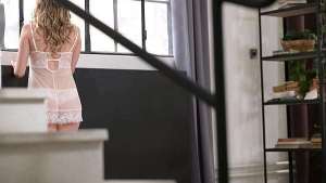 Ravishing Babe Rebecca Volpetti Takes An Anal Pounding From The Window Cleaner GP3233