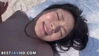 Hardcore outdoor 3some with scorching asian Hina Maeda – uncensored XXX JAV!
