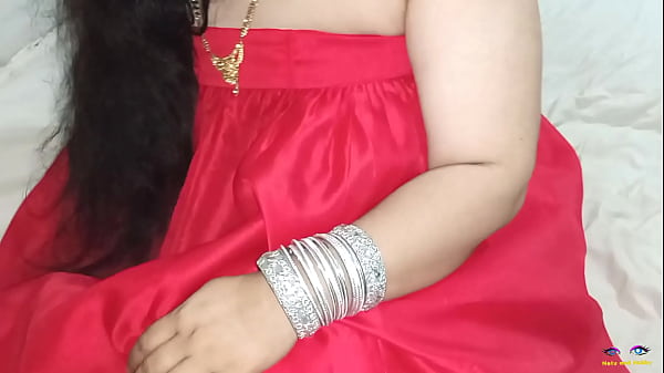 Spy camera exposed ex american Minister’s sexy indian wife fucked by her driver leaked video on xvideos
