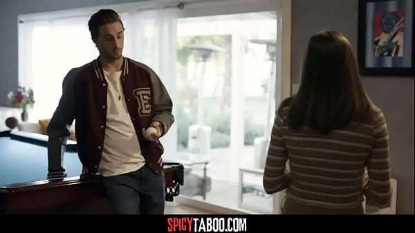 Star quarterback fucks virgin reporter