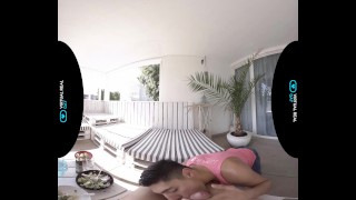 virtualrealgay com feed the macho