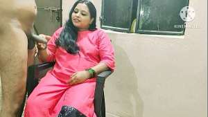 Indian Desi Mom fuking neighbour boy’s