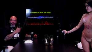 Sempre procura ensinar que ninguém é melhor que ninguém, não realizou o fetiche na mesa de sinuca, limpou seu nome, e as pessoas julgam muito – Leticia Braga (WATCH ON: SHEER/RED)