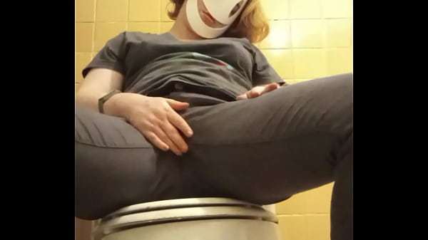 Toilet compilation -Contribute to the Twitter follower goal by looking up @AA Porn