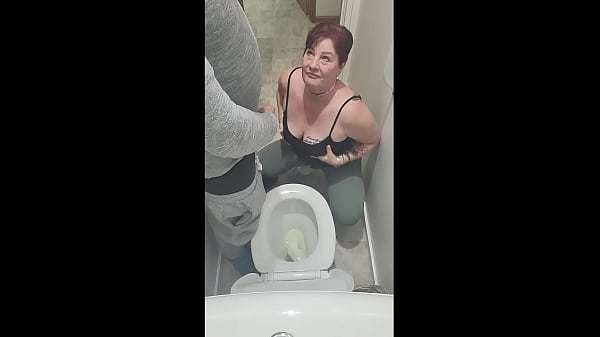 Rank Amateur Toilet Piss Video goes wrong over and over