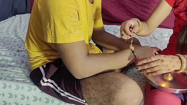 Stepsister Fucked Hard On Raksha Bandhan
