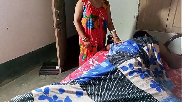 पत्नी के ऑफिस जाने के बाद पति ने नौकरानी को जबरदस्त चोदा ! साफ हिन्दी आवाज में