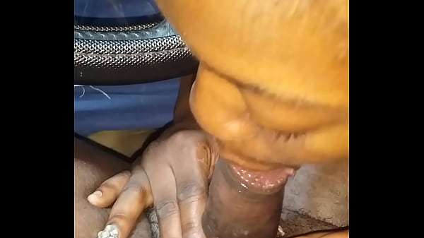 Lil car blow job
