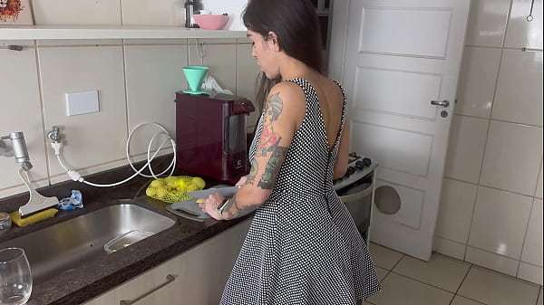 free Cooking and suddenly i got fucked bareback by my friend BBC