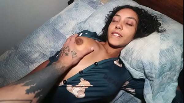 Woke up fuck without a condom until cumming in my tight pussy – Nati Roza