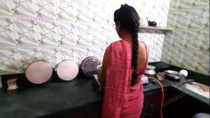 Indian Bhabi Fucked in Kitchen by Devar – Bhabi in Red Saree
