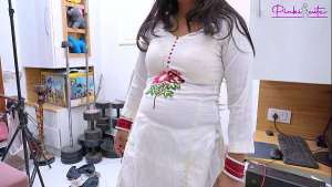 Newly Married Indian Desi Stepsister fucked Accidently by Step brother in doggy style.