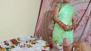 पहली बार चुदाई हो रही है, मुझे थूक से चोदो भारतीय विवाहित पत्नी