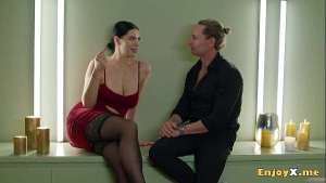 Kira Queen, the super-naughty Russian stunner, loves a gonzo tear up with a bit of fetish. Her smoothly-shaven cunny and love for oral jobs will leave you in awe. Experience her orgasmic XXX porn!