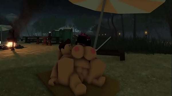 Fucking hot roblox bitch in the beach (18 )