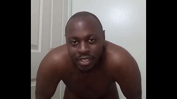 I learned how to use the bathroom without leaving too much mess showing around my anus from my pet dog that also uses without leaving on themselves, to let me know if you see something 2