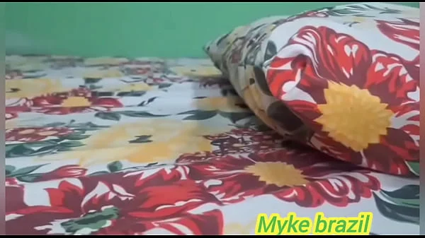 Enteada se suprende com o pau enorme do padrasto na boca e no cu xvideos completo no Red. Tiffany carioca