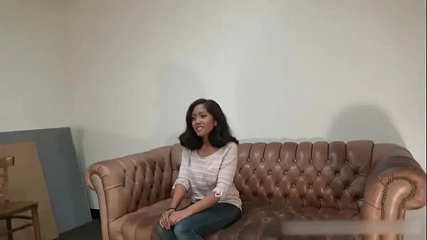 *> Naomi S – Audition Girl #35 – Glass Desk Productions