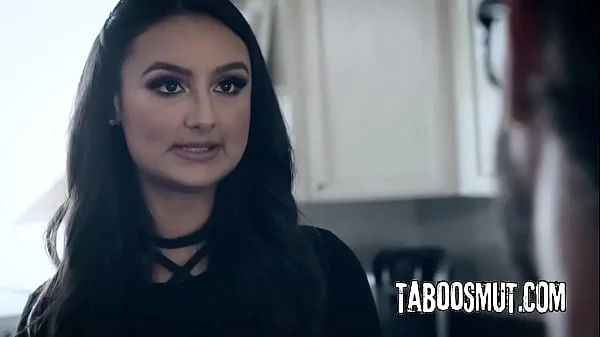 Power Play – Eliza Ibarra