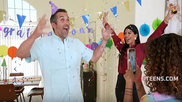 Freeuse Therapy To Cure A Goonr And His Family – Jasmine Sherni | UseTeens