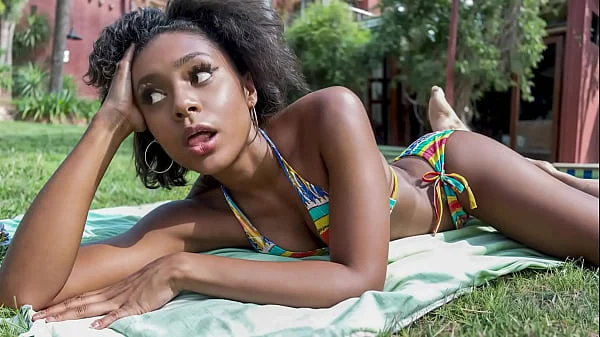 Gorgeous Ebony Babe Railed Hard By Big White Cock American Boyfriend