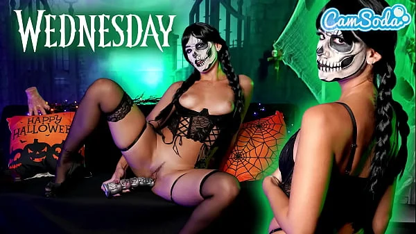 Horny Wednesday Addams Masturbates Until Quivering Orgasm – Halloween Cosplay Special