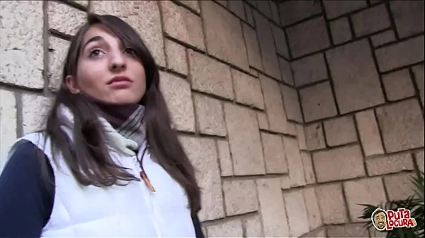 Jovencita de 19 años cogiendo rico