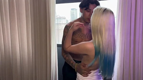 NOVINHA MORRENDO DE FRIO PRECISOU DE PAU PARA ESQUENTAR