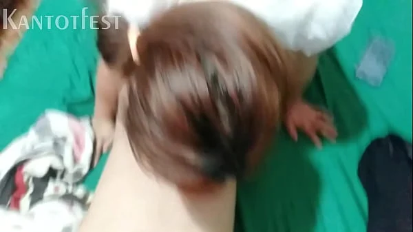 Pinay Student Napapayag Ko sa Blowjob Dahil Tinulungan ko Sya Magbuhat ng Kanyang Mga Gamit Papasok sa Kanyang Kwarto