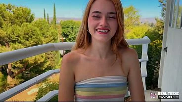 Real Teen Gracey Snow’s Shy-to-Wild Outdoor Banging