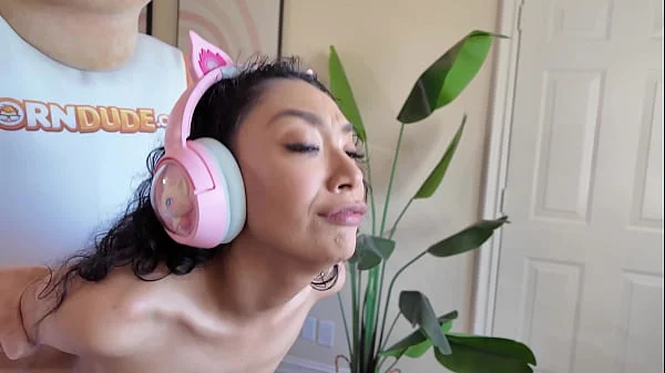 Sarah Lace’s Deepthroat Levels Up My Dick for a Creamy Finish!