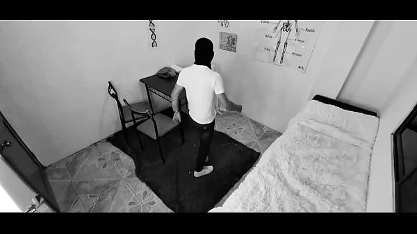 Fake perverted doctor fucks big-assed patient until he cums