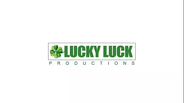 Lucky Gurl INKDUP – Fruit Rollup Blowjob With A Huge Cumshot