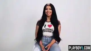 Australian teen Holly Day masturbation to orgasm after interview