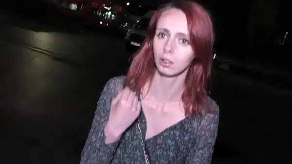 British Housewife Dark Minx found BBC in a Mall