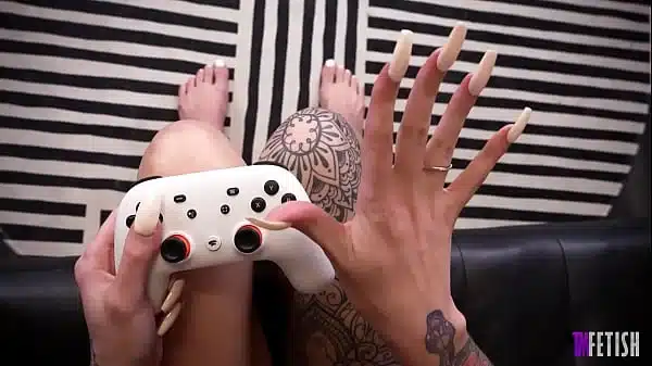 Cassidy Luxe & Suave – “Gender Bender Cheat Code” Gender Transform Masturbation – HD 1080p