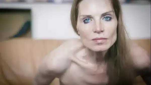 Casting Couch – Hot Austrian MILF