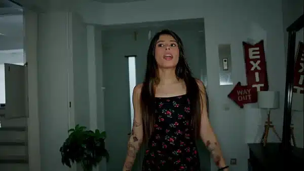 Colombian Teen Submits Her Tight Ass for Money – Mells Blanco