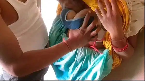 Dost ki Biwi ko Akele Ghr me choda mangalsutra phne fad diya