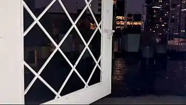 HORNY LESBIAN GIVES ME A BLOWJOB BECAUSE HER GIRLFRIEND ISN’T LOOKING AT HER