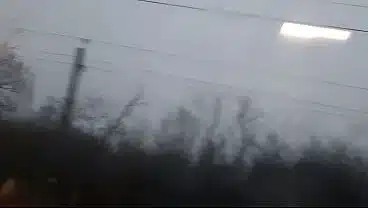 I masturbate riskily on a public train until I cum