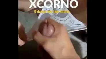 Novo desejo do meu corno, todo dia alguém tem que gozar na minha calcinha pra eu chegar em casa