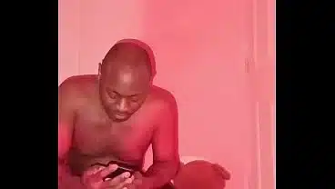 Other things I wanted to show off for free before myself choosing to blog lesser around this time such as a few more dance moves 2