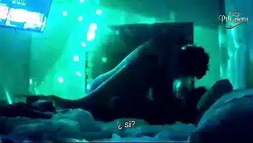 Se nos pasó la hora en el hotel… escucha el final. (FLASH – FLASH – FLASH)