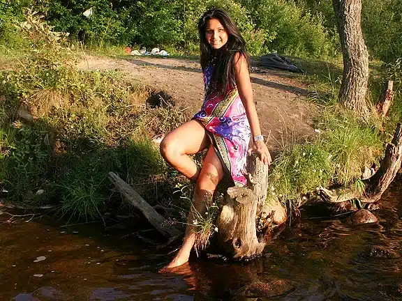 Teen couple in cottage fuck scene